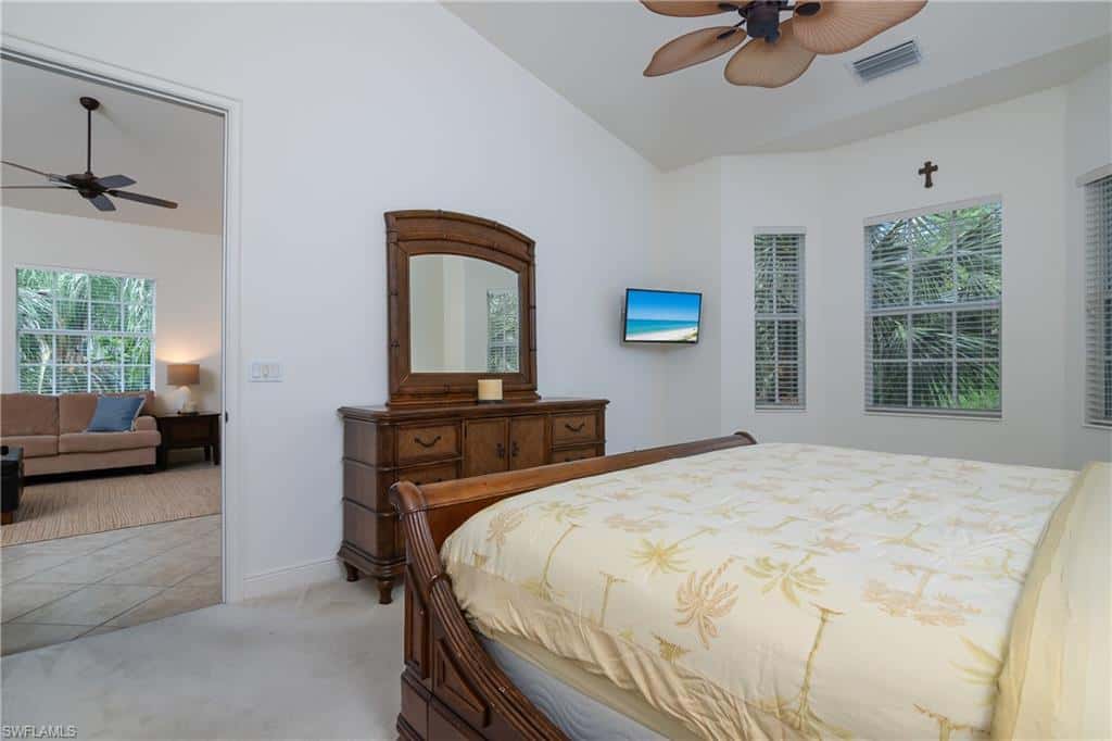 7845 Hawthorne Dr #903, Naples, photo 13