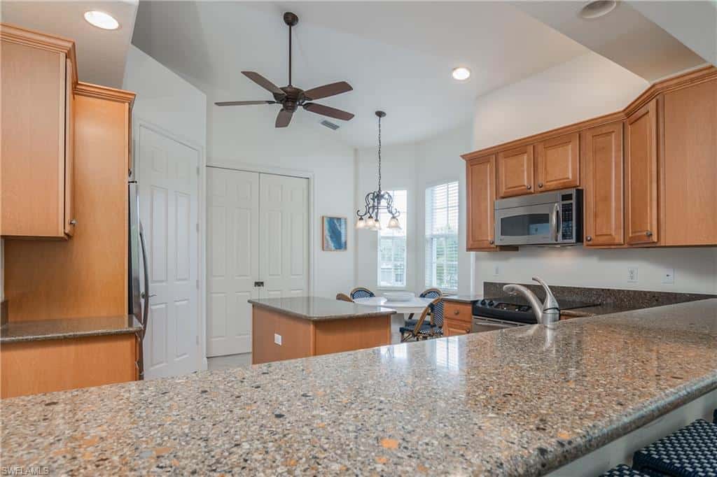 7845 Hawthorne Dr #903, Naples, photo 10