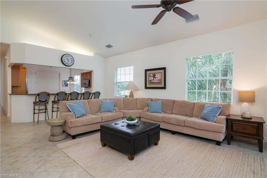 7845 Hawthorne Dr #903, Naples, photo 4