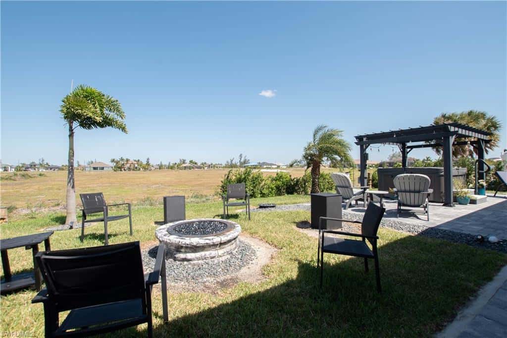1715 42nd Pl, Cape Coral, photo 23