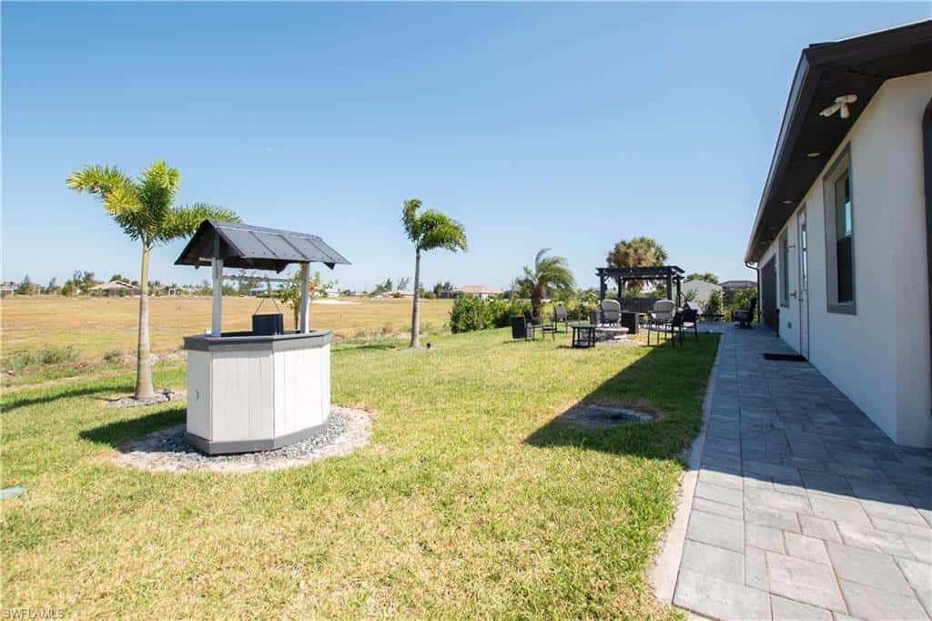1715 42nd Pl, Cape Coral, photo 21