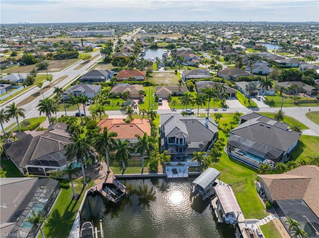 4228 23rd Pl, Cape Coral, photo 39
