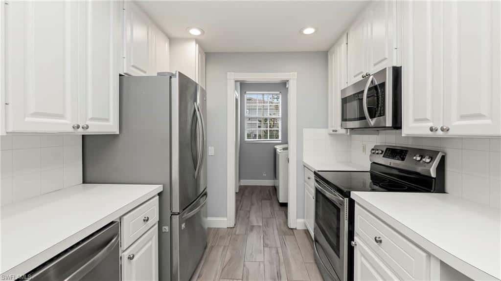 5766 Cove Cir #24, Naples, photo 7