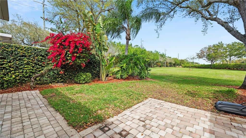 5766 Cove Cir #24, Naples, photo 21