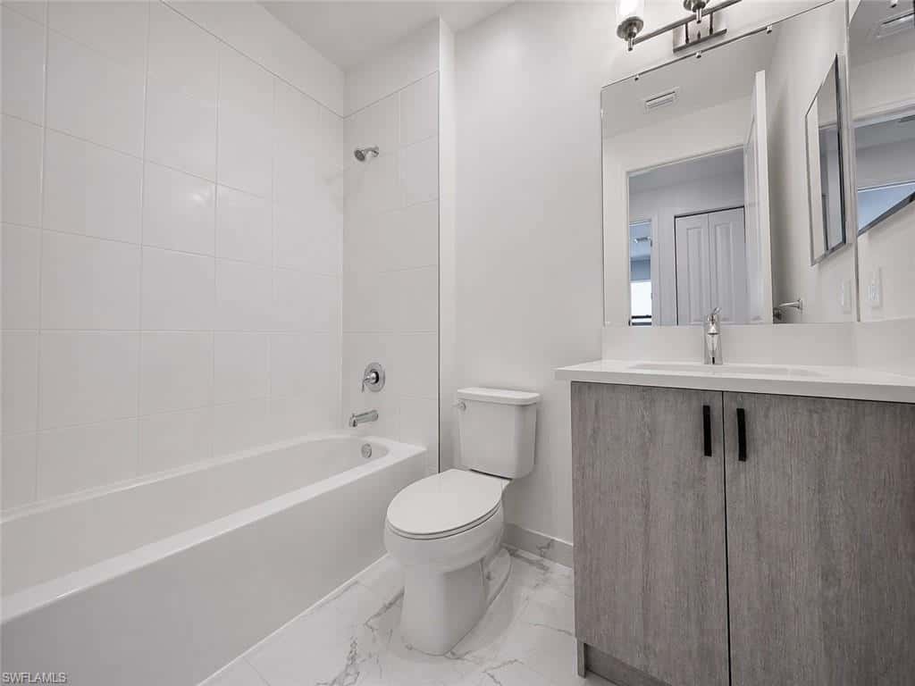 12236 Red Pine Pl, Estero, photo 33