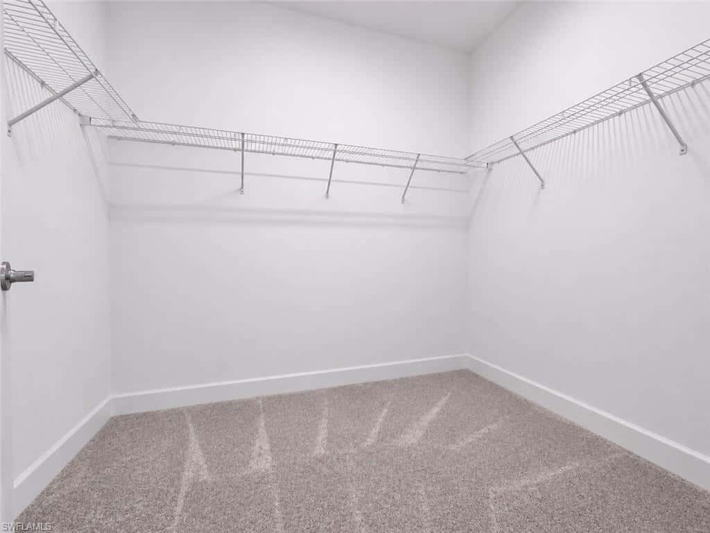 12236 Red Pine Pl, Estero, photo 31