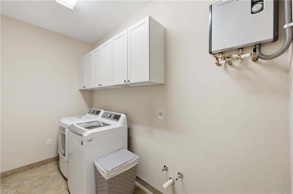 6532 Monterey Pt #202, Naples, photo 32