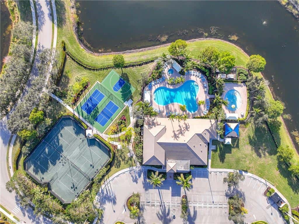6532 Monterey Pt #202, Naples, photo 10