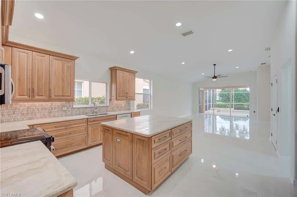 2641 Bellingham Ct, Cape Coral, photo 9