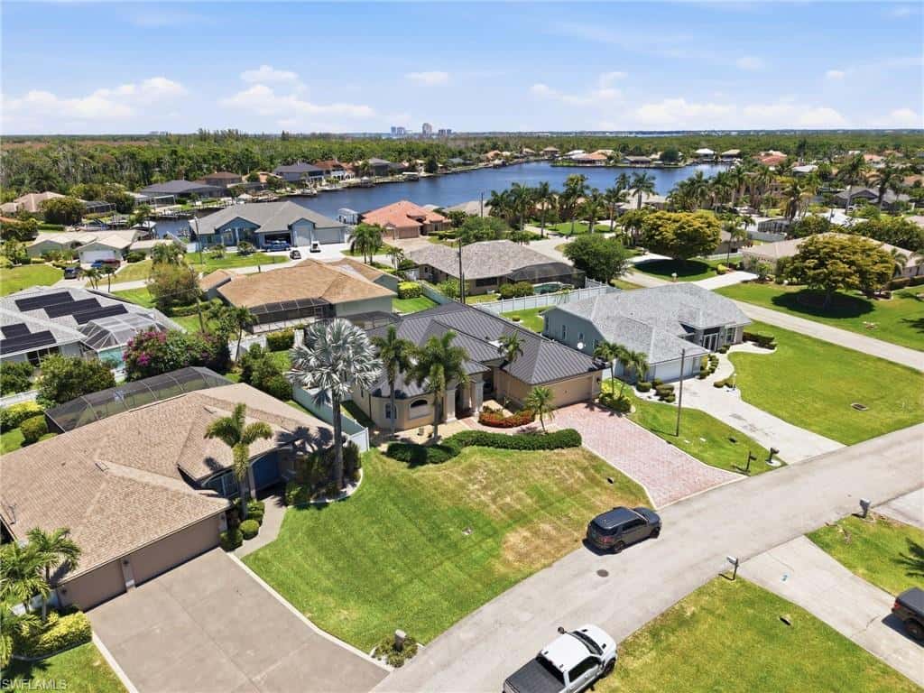 1911 20th St, Cape Coral, photo 36