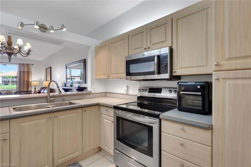 320 Robin Hood Cir #101, Naples, photo 7