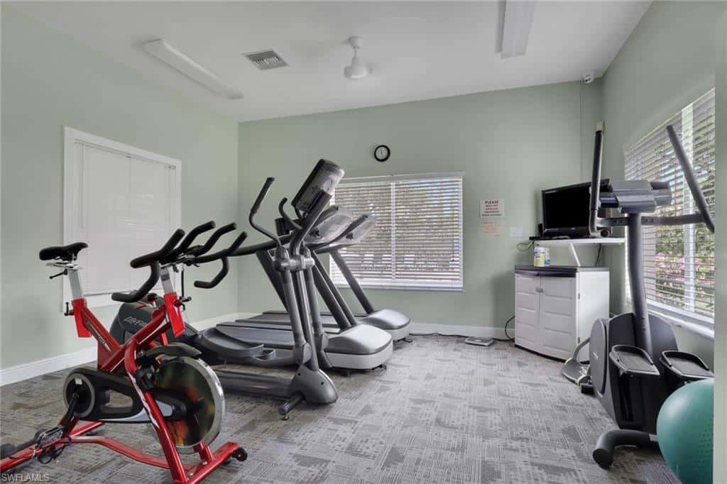 320 Robin Hood Cir #101, Naples, photo 33