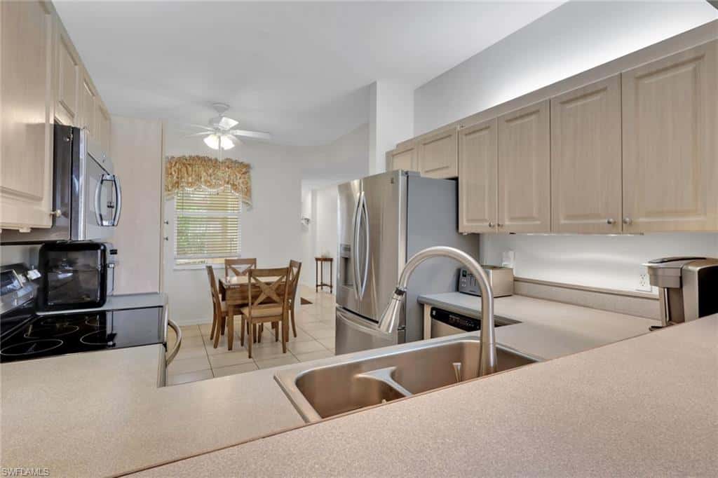320 Robin Hood Cir #101, Naples, photo 8
