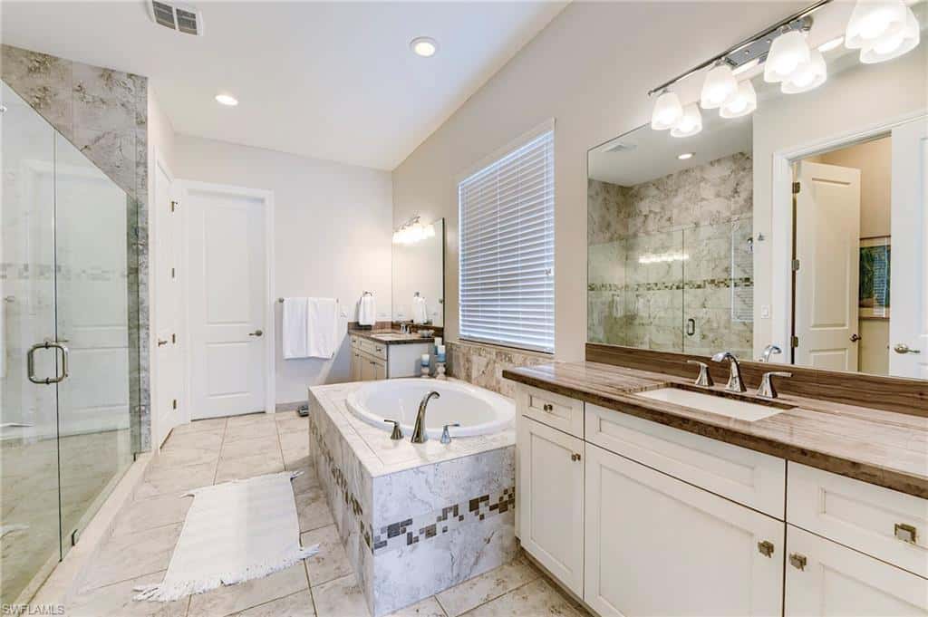 9335 Woodhurst Dr, Naples, photo 23