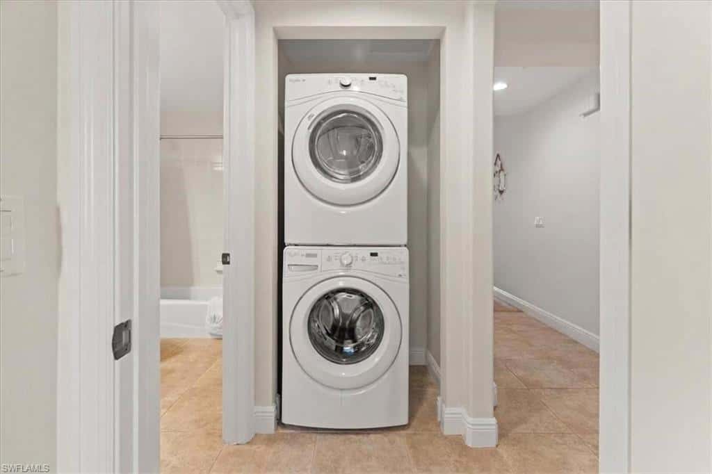 1045 Sandpiper St #g203, Naples, photo 26