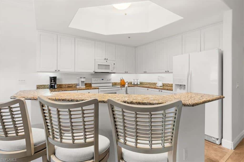 1045 Sandpiper St #g203, Naples, photo 11