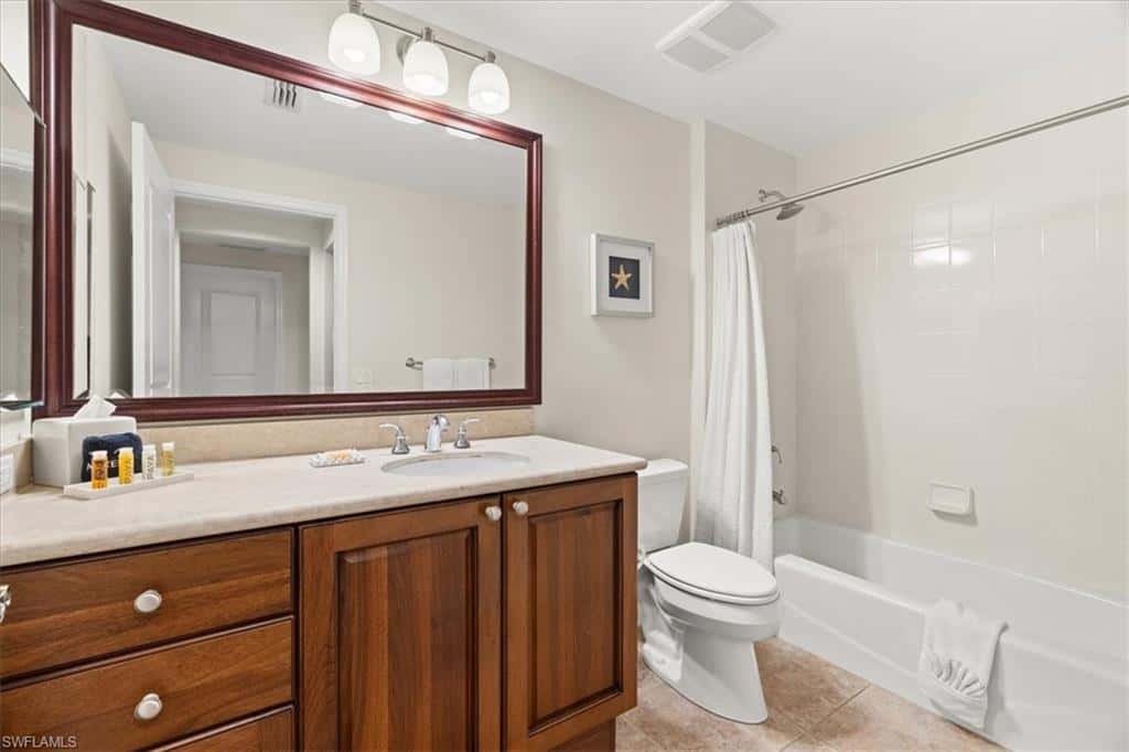 1045 Sandpiper St #g203, Naples, photo 25