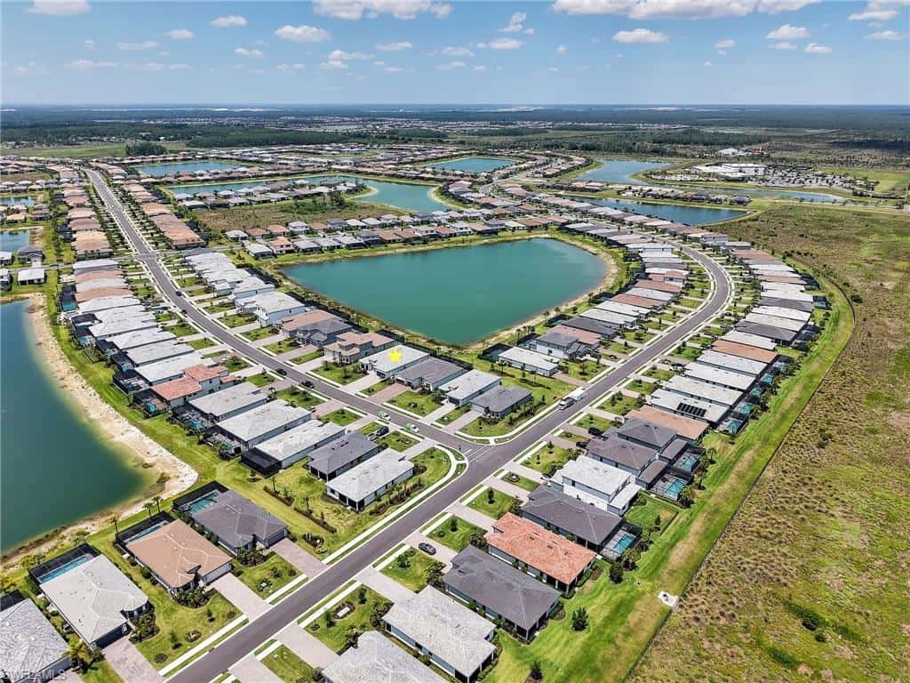 18412 Ridgeline Dr, Estero, photo 39