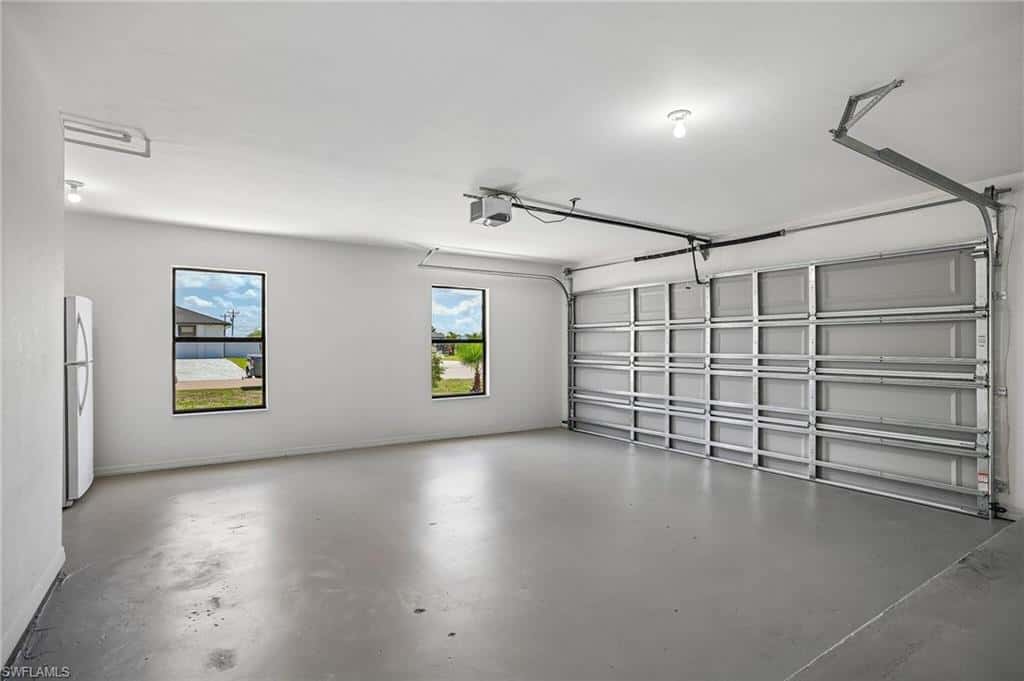 1928 8th Ct, Cape Coral, photo 24