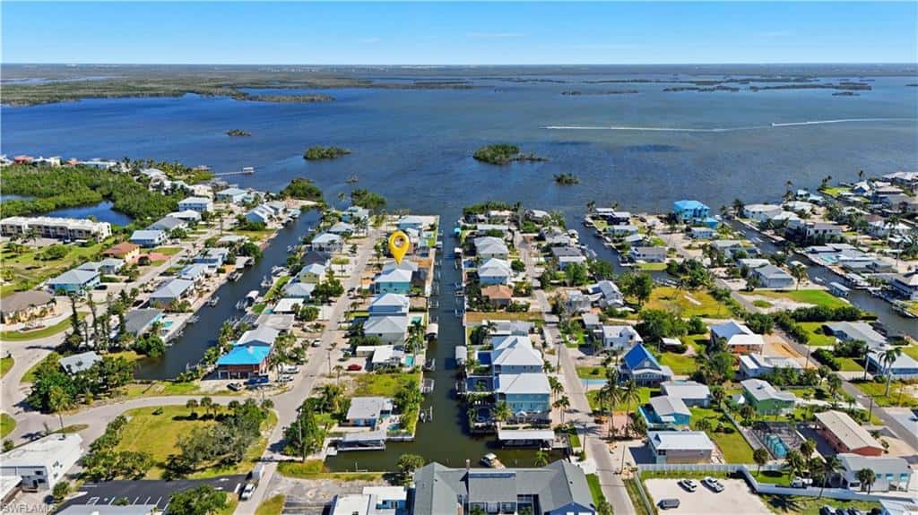 222 Flamingo St, Fort Myers Beach, photo 46