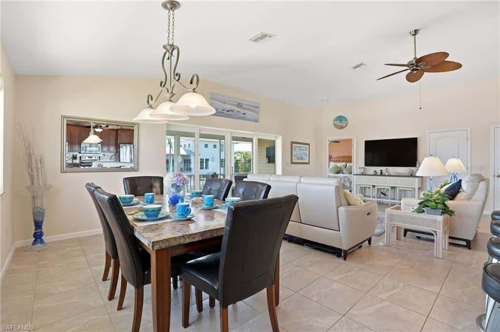222 Flamingo St, Fort Myers Beach, photo 12