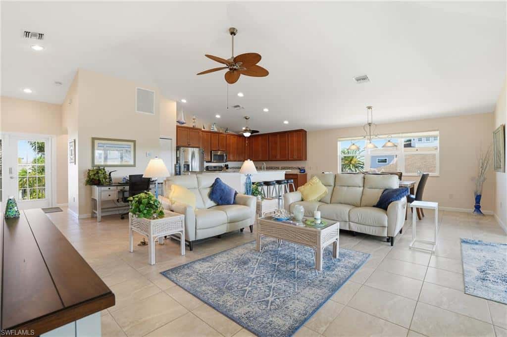 222 Flamingo St, Fort Myers Beach, photo 10