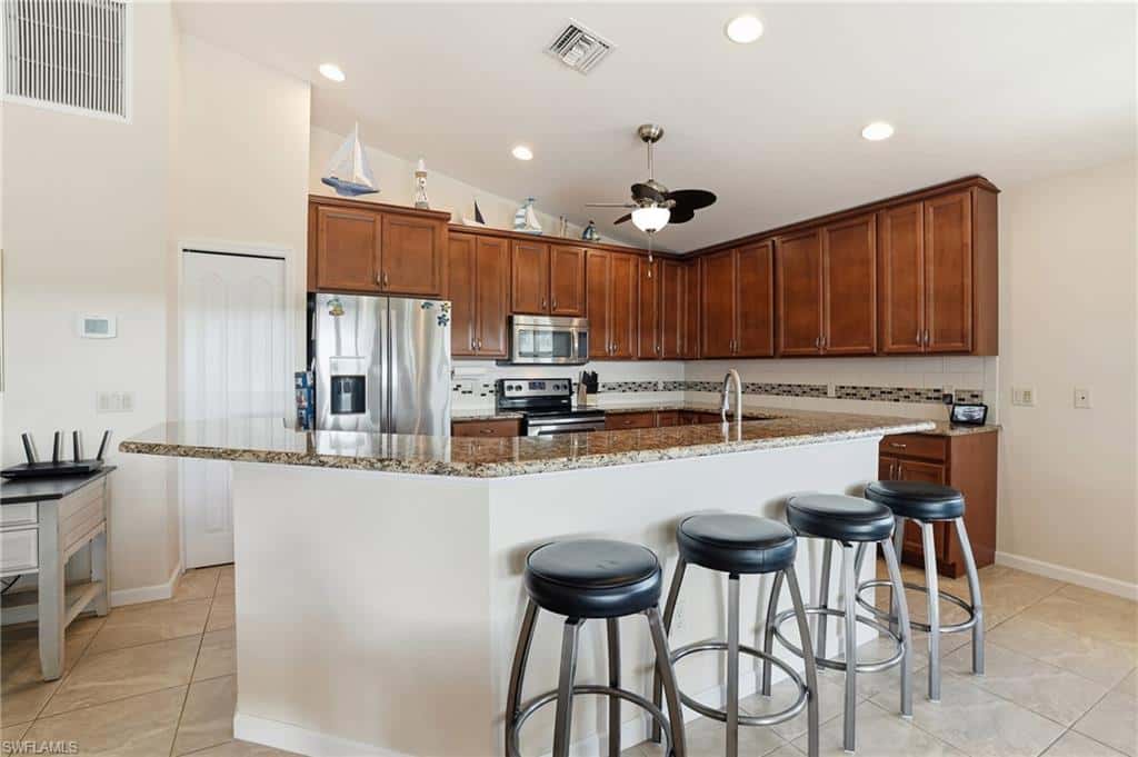 222 Flamingo St, Fort Myers Beach, photo 15