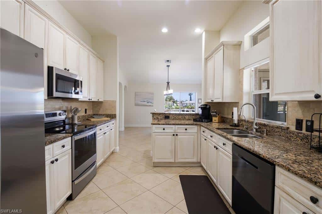 2534 20th Ct, Cape Coral, photo 13