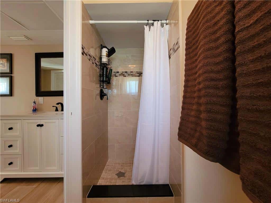 4815 Sorrento Ct, Cape Coral, photo 30