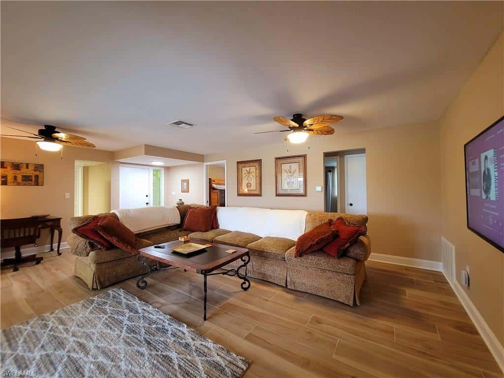 4815 Sorrento Ct, Cape Coral, photo 35