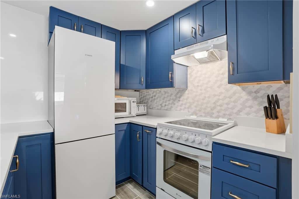 239 Curlew St, Fort Myers Beach, photo 16