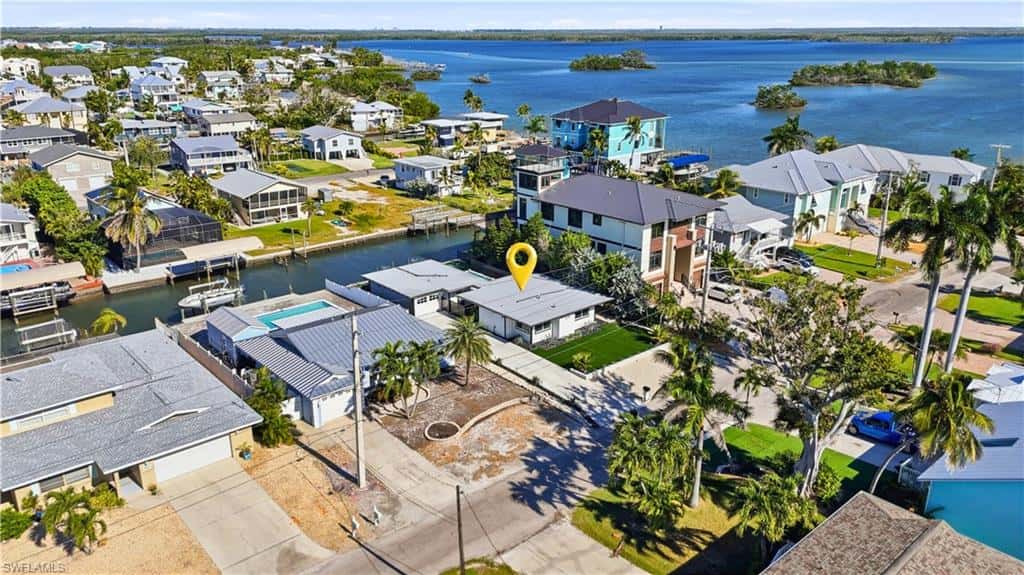 239 Curlew St, Fort Myers Beach, photo 41