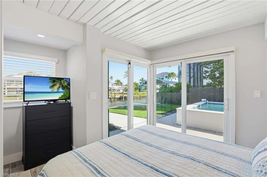 239 Curlew St, Fort Myers Beach, photo 31