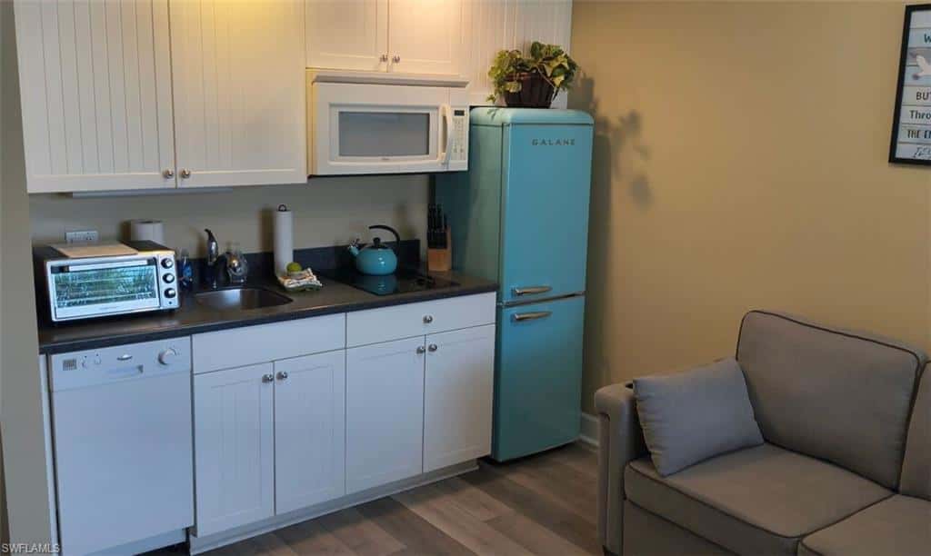 450 Old San Carlos Blvd #309, Fort Myers Beach, photo 16