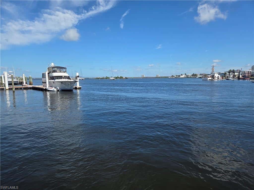 450 Old San Carlos Blvd #309, Fort Myers Beach, photo 5