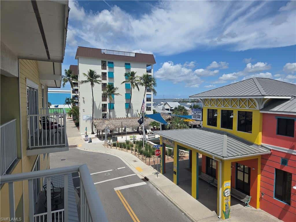 450 Old San Carlos Blvd #309, Fort Myers Beach, photo 10