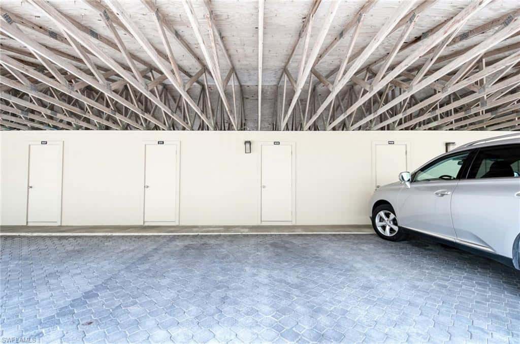 2150 Gulf Shore Blvd #605, Naples, photo 26