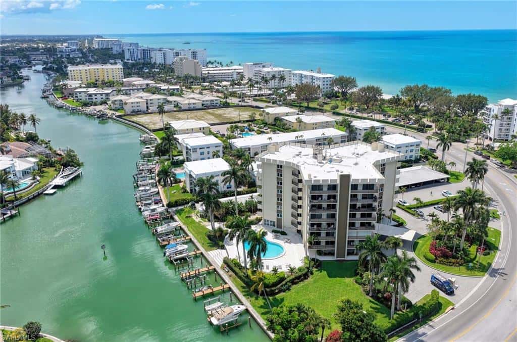 2150 Gulf Shore Blvd #605, Naples, photo 45