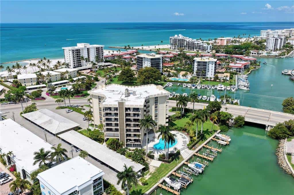 2150 Gulf Shore Blvd #605, Naples, photo 44