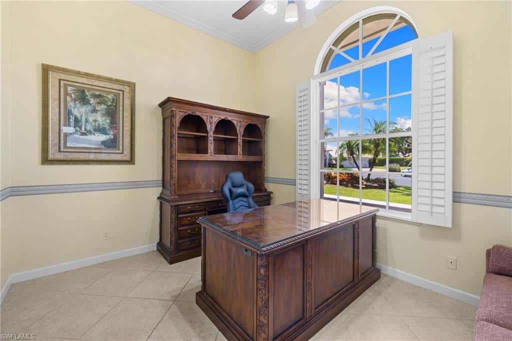 2035 Castle Garden Ln, Naples, photo 37