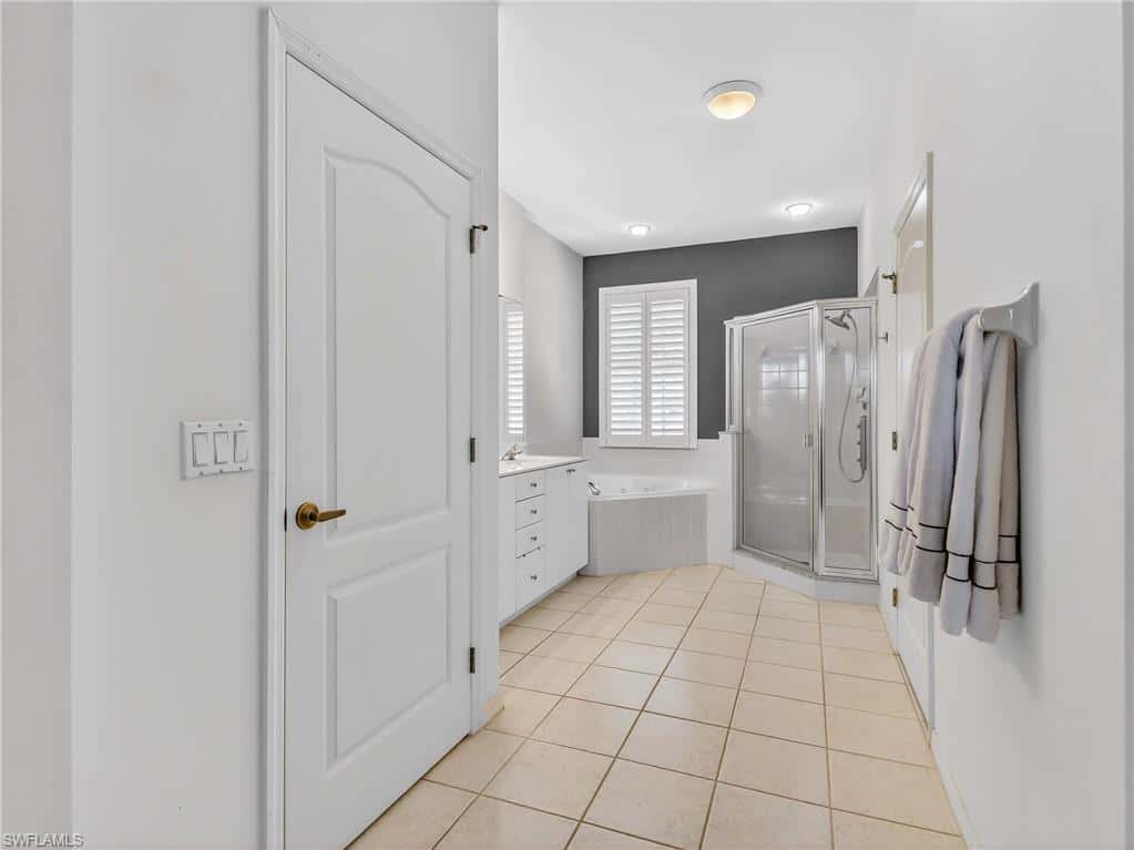 9030 Las Maderas Dr #201, Bonita Springs, photo 21