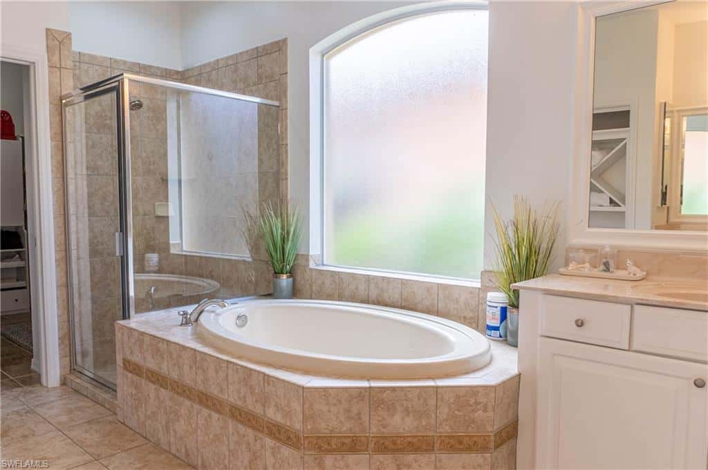 14059 Mirror Ct, Naples, photo 27