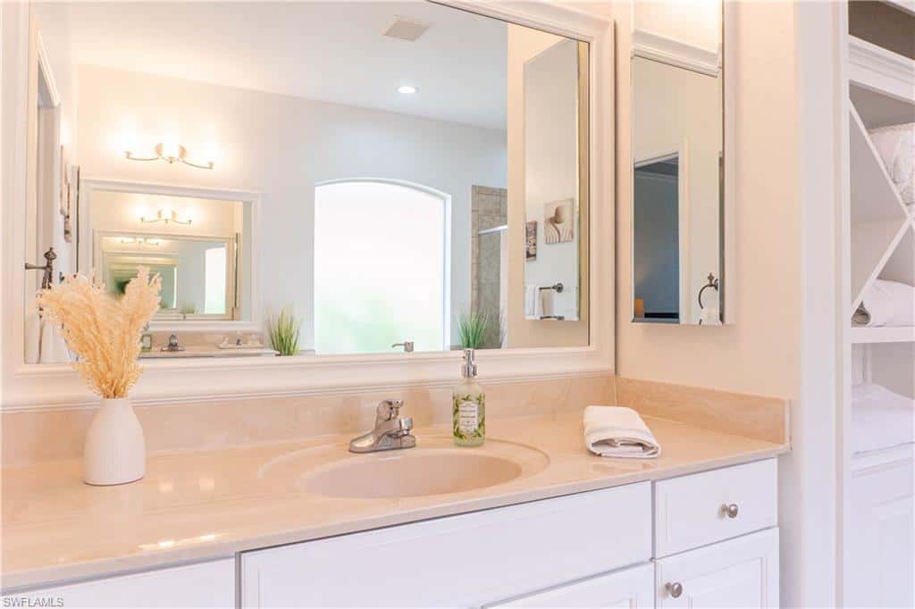 14059 Mirror Ct, Naples, photo 28