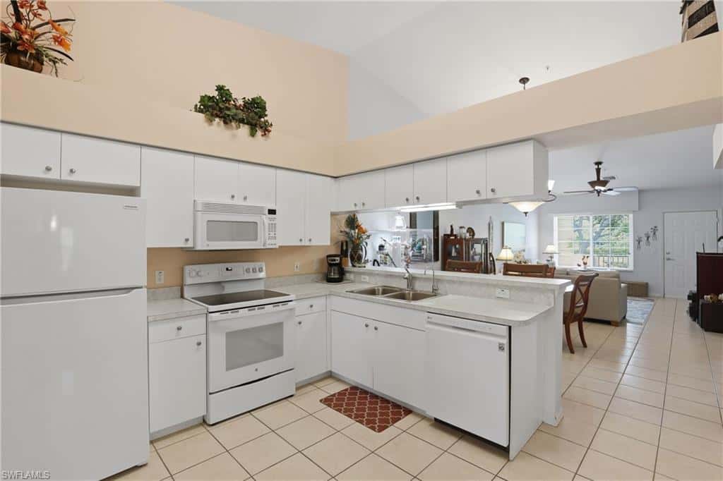 26780 Rosewood Pointe Ln #203, Bonita Springs, photo 6