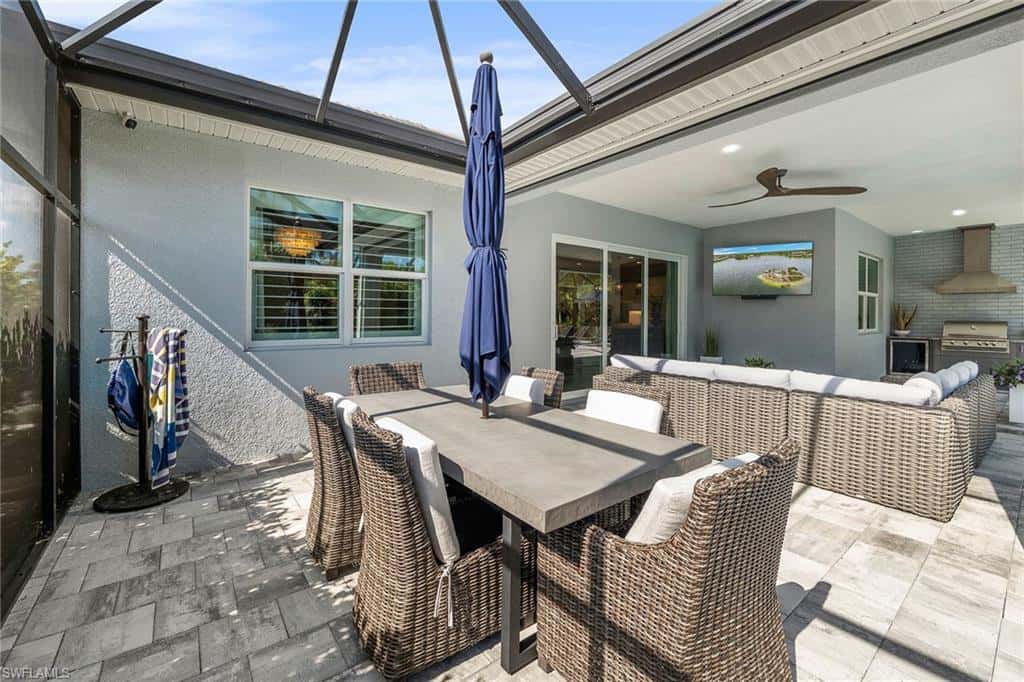 14212 Laguna Springs Ln, Naples, photo 35