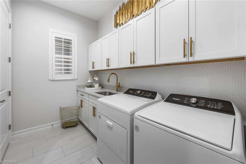 14212 Laguna Springs Ln, Naples, photo 31