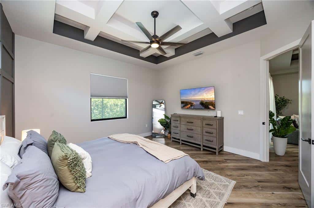 3530 Hibiscus Ave, Naples, photo 11