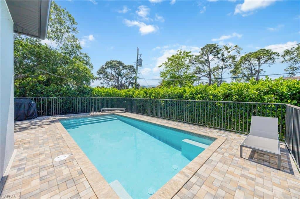 3552 Hibiscus Ave, Naples, photo 23