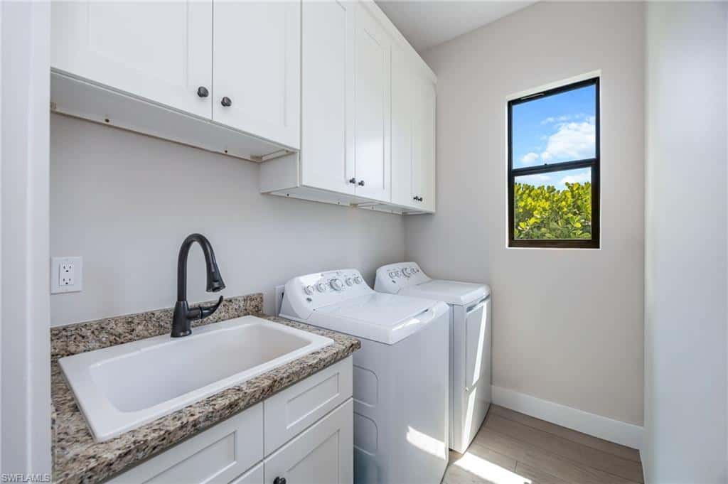 3552 Hibiscus Ave, Naples, photo 21