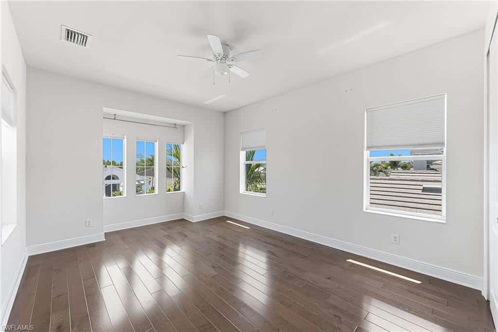 8957 Mustique Ln, Naples, photo 24